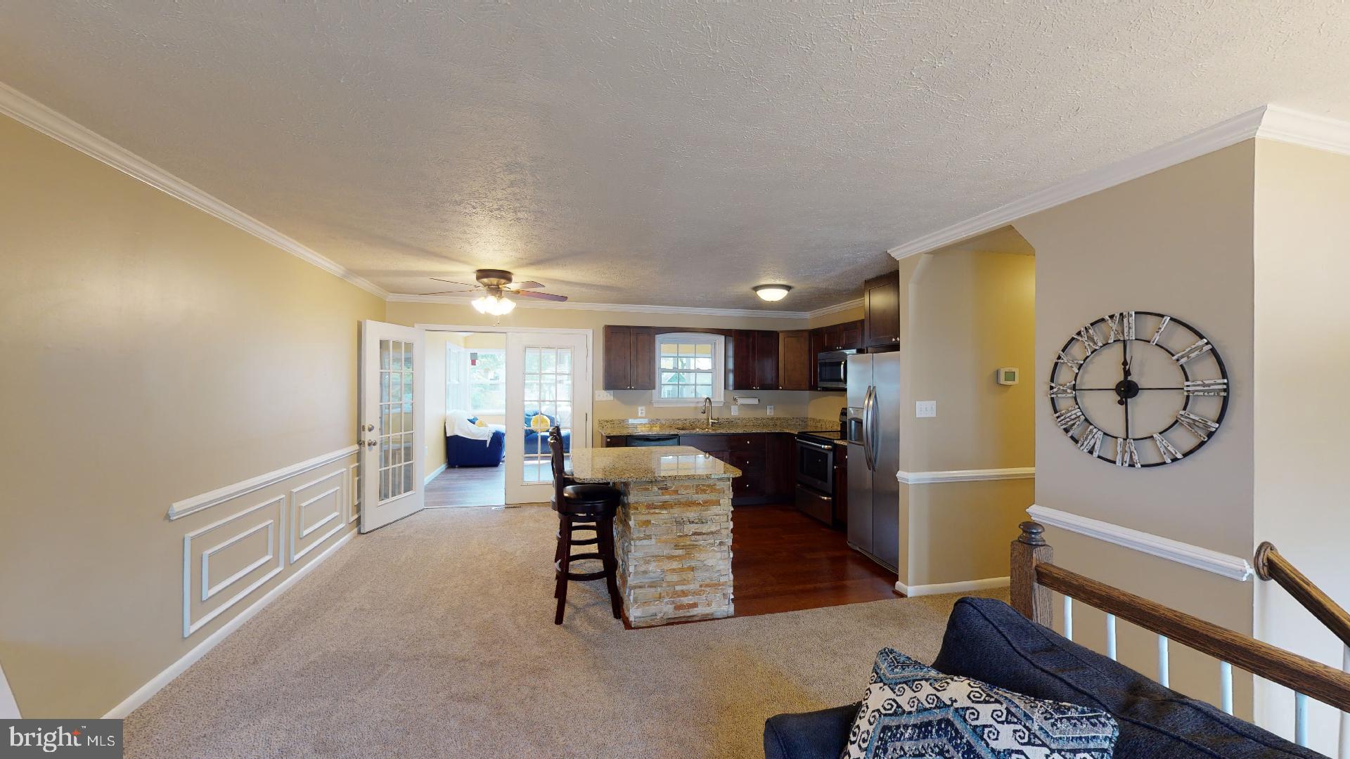7955 East Shore Road Pasadena, MD 21122 - Photo 5 of 31 Gallery Image 5