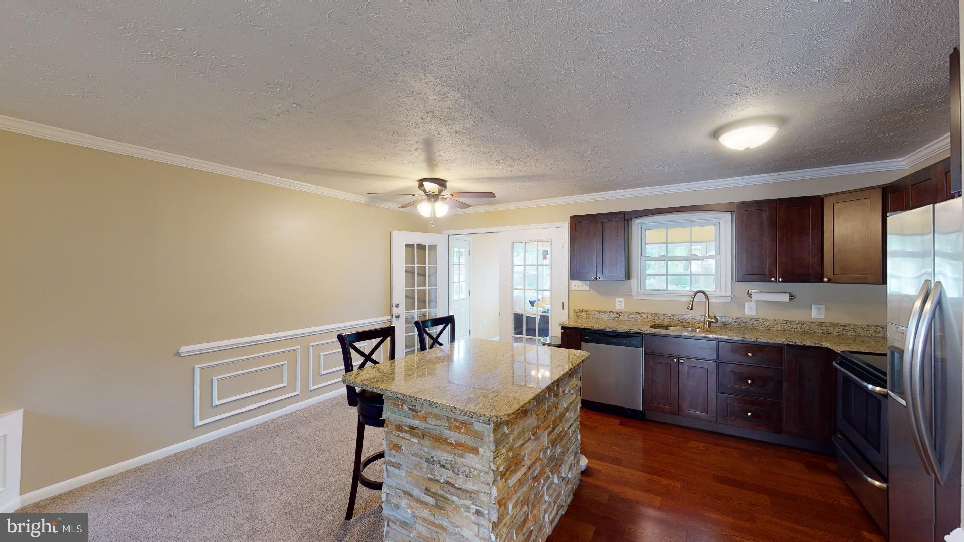 7955 East Shore Road Pasadena, MD 21122 - Photo 7 of 31 Gallery Image 7