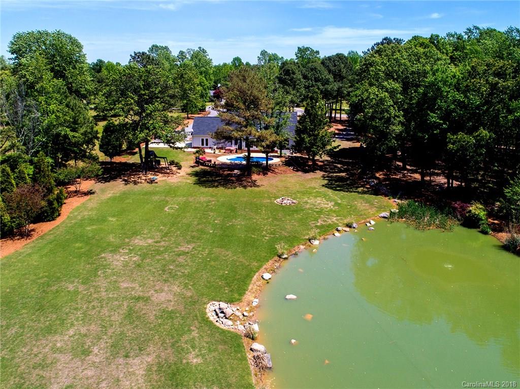 1593 Pioneer Road York, SC 29745 - Photo 4 of 31 Gallery Image 4