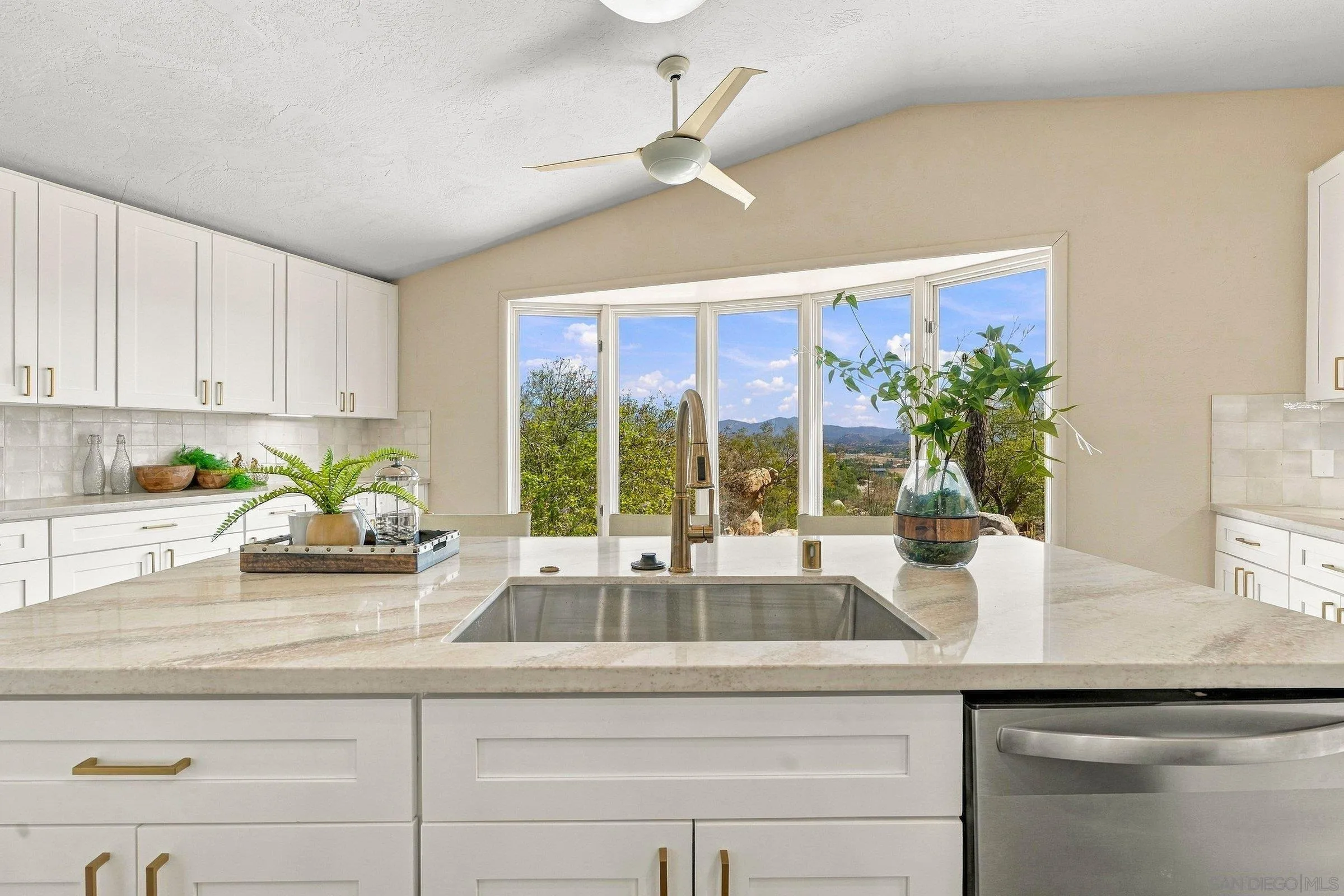 16541 Highland Valley Road Ramona, CA 92065 - Photo 20 of 57 Gallery Image 20