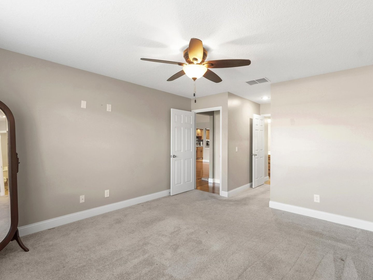 1901 Lakeside Drive, Unit B Champaign, IL 61821 - Photo 15 of 26 a view of empty room with window