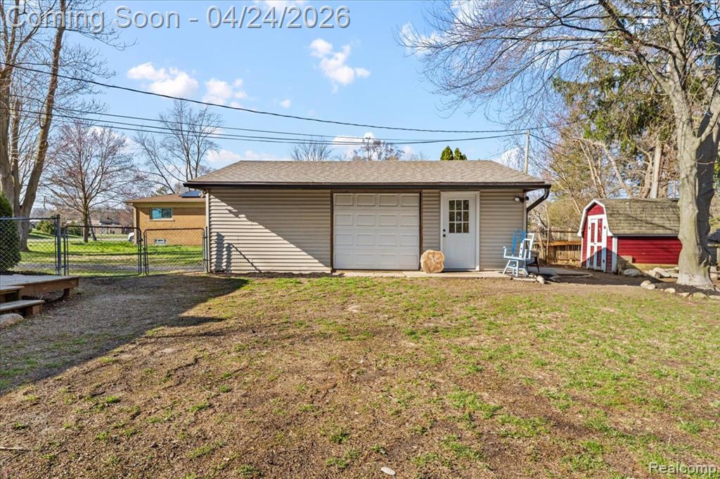 60784 Campground Road Washington, MI 48094 - Photo 13 of 21
