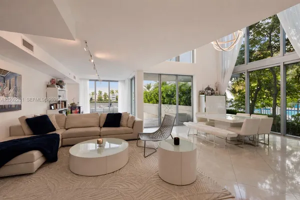 $11,995 | 7928 East Drive, Unit 106, North Bay Village, FL 33141