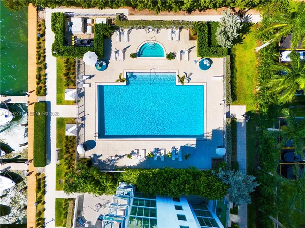 $11,995 | 7928 East Drive, Unit 106, North Bay Village, FL 33141