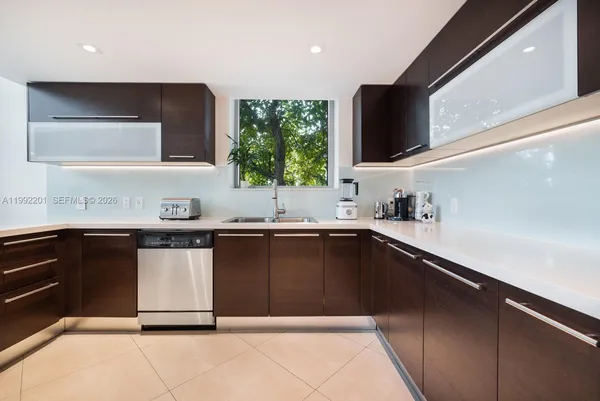 $11,995 | 7928 East Drive, Unit 106, North Bay Village, FL 33141