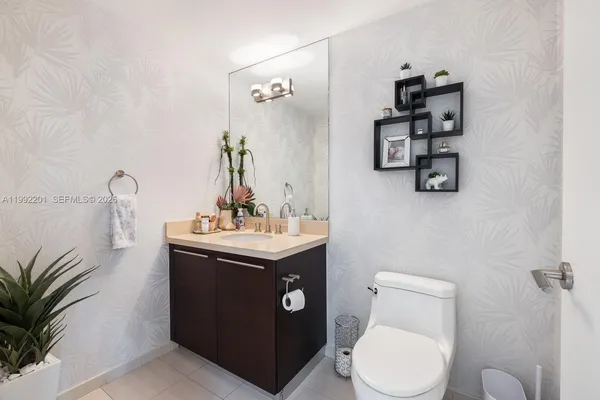 $11,995 | 7928 East Drive, Unit 106, North Bay Village, FL 33141