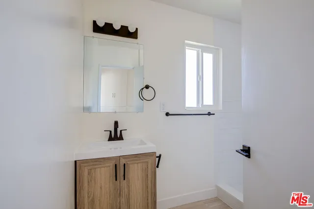 $2,491 | 1623 Arlington Avenue, Unit B, Torrance, CA 90501