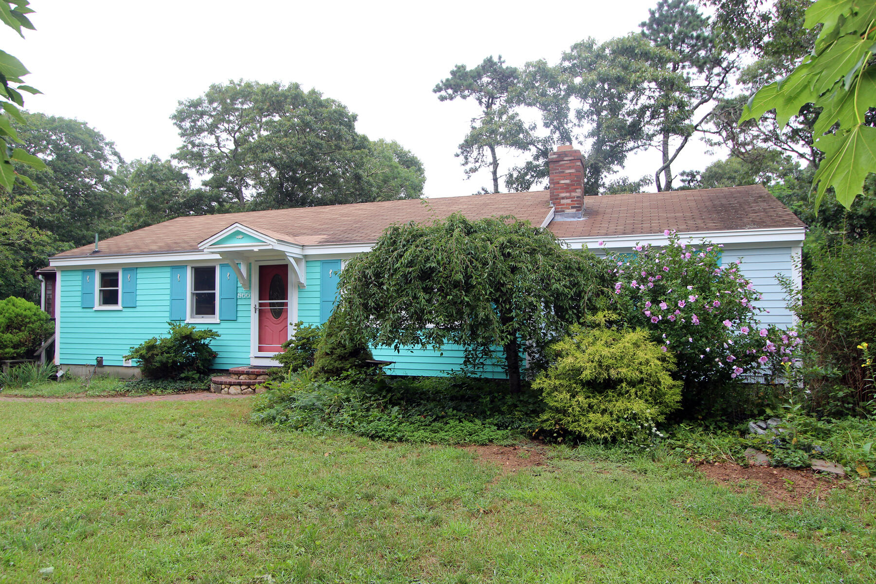 866 Queen Anne Road Harwich, MA 02645 - Photo 29 of 30 Front View