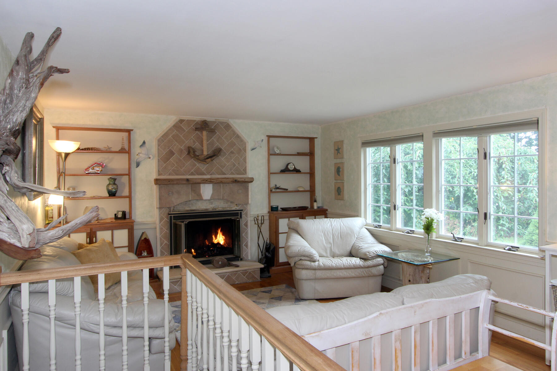 866 Queen Anne Road Harwich, MA 02645 - Photo 8 of 30 Living room