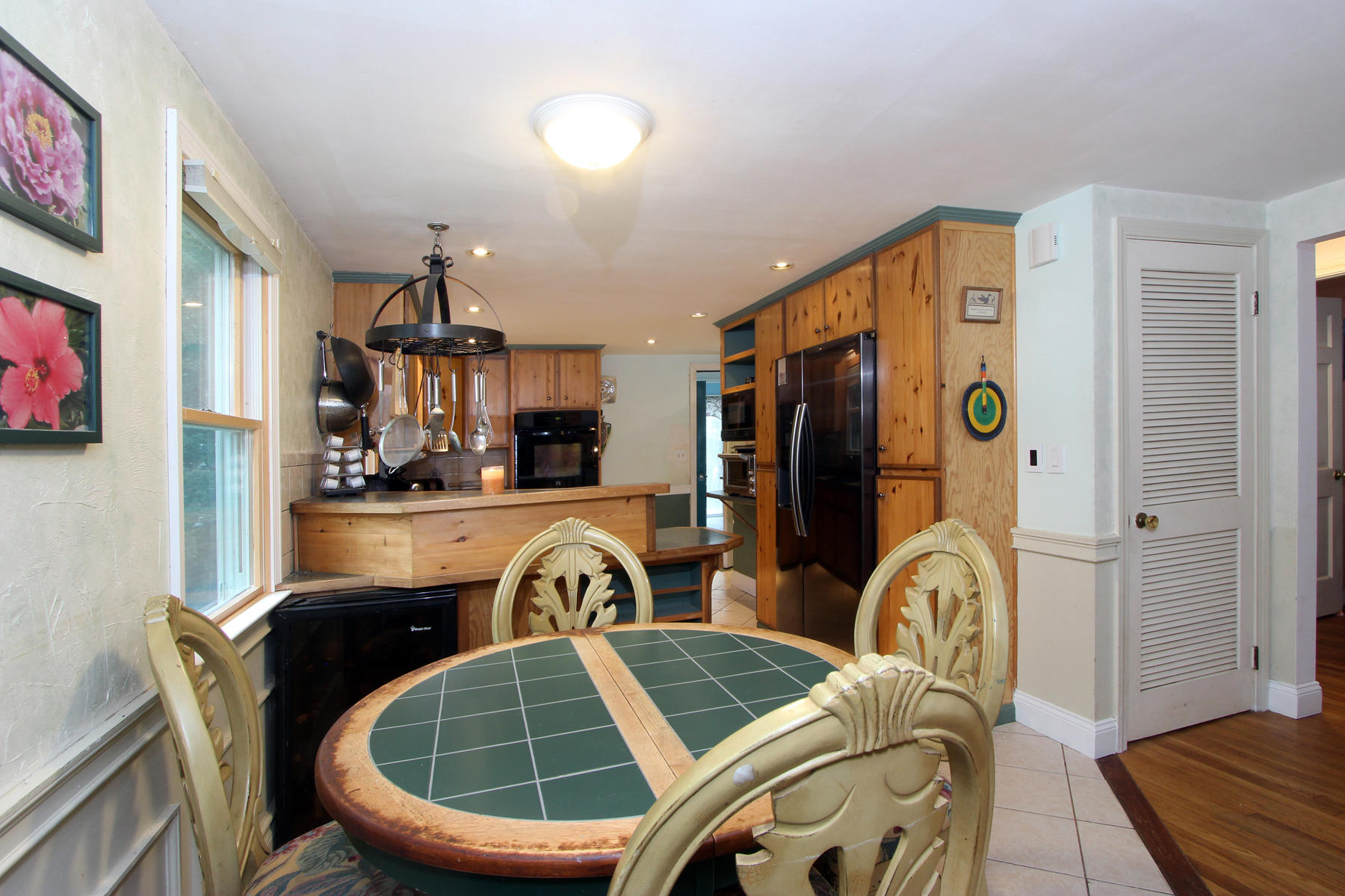 866 Queen Anne Road Harwich, MA 02645 - Photo 9 of 30 Kitchen/Dinning