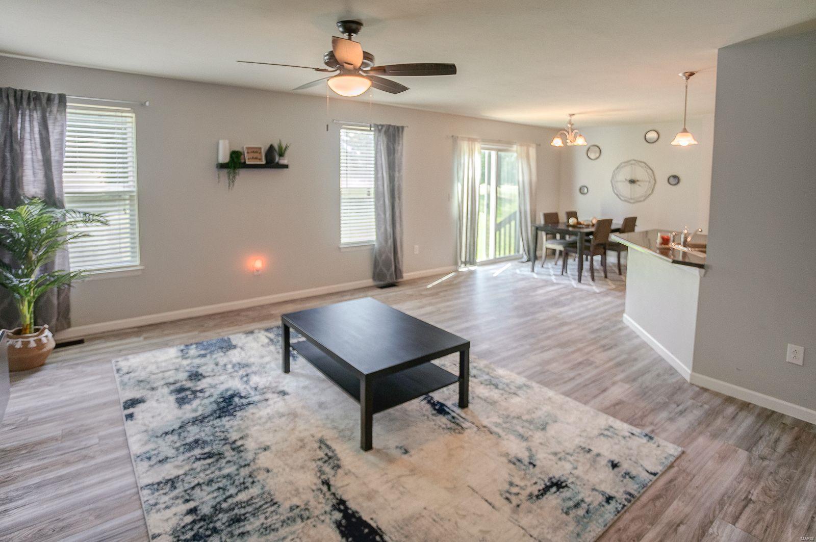 118 Shiloh Ridge Drive Belleville, IL 62221 - Photo 4 of 18