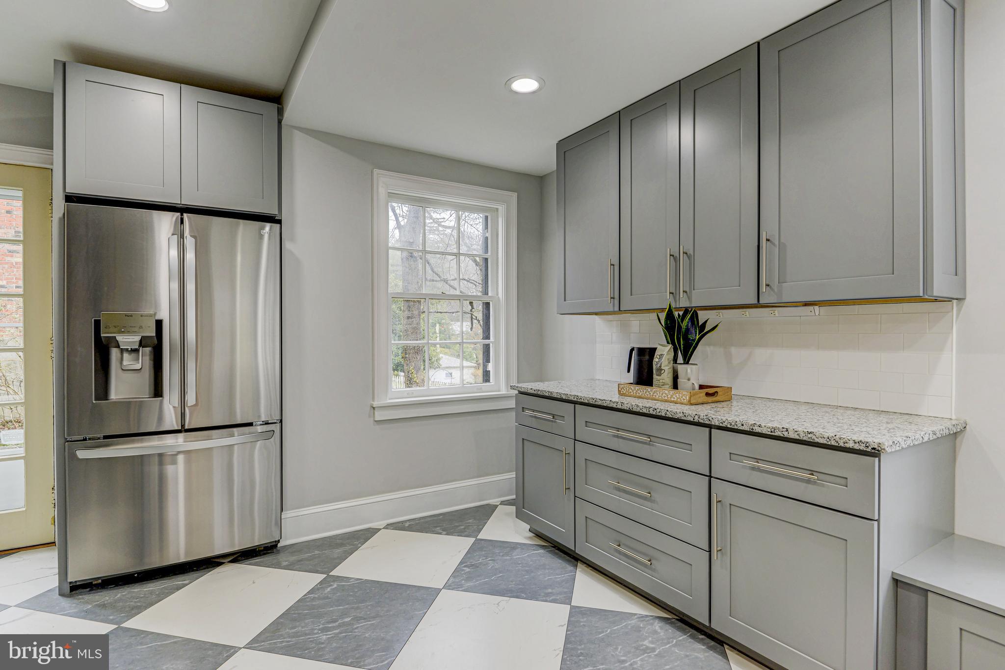 13 Englewood Road Baltimore, MD 21210 - Photo 29 of 63