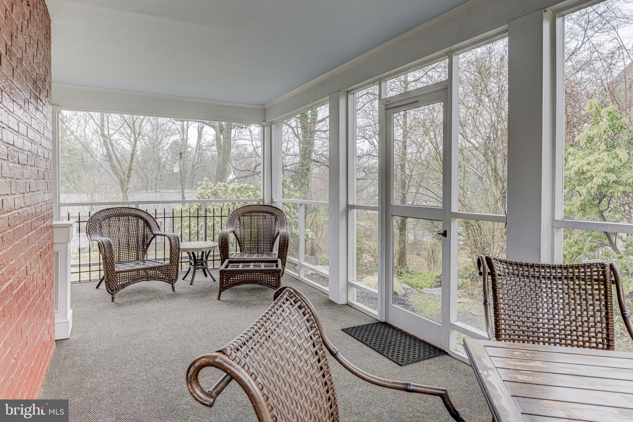 13 Englewood Road Baltimore, MD 21210 - Photo 4 of 63