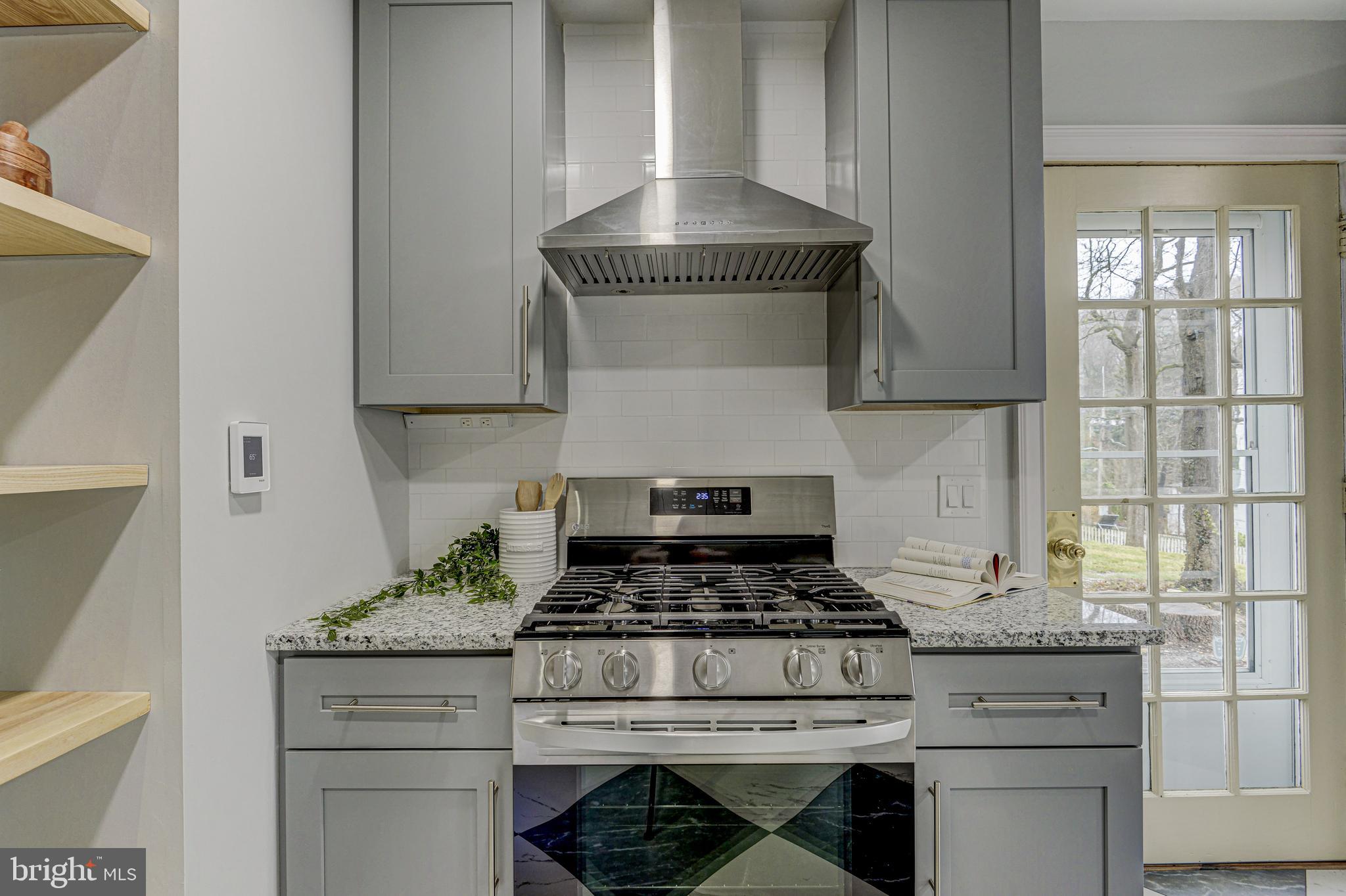13 Englewood Road Baltimore, MD 21210 - Photo 35 of 63