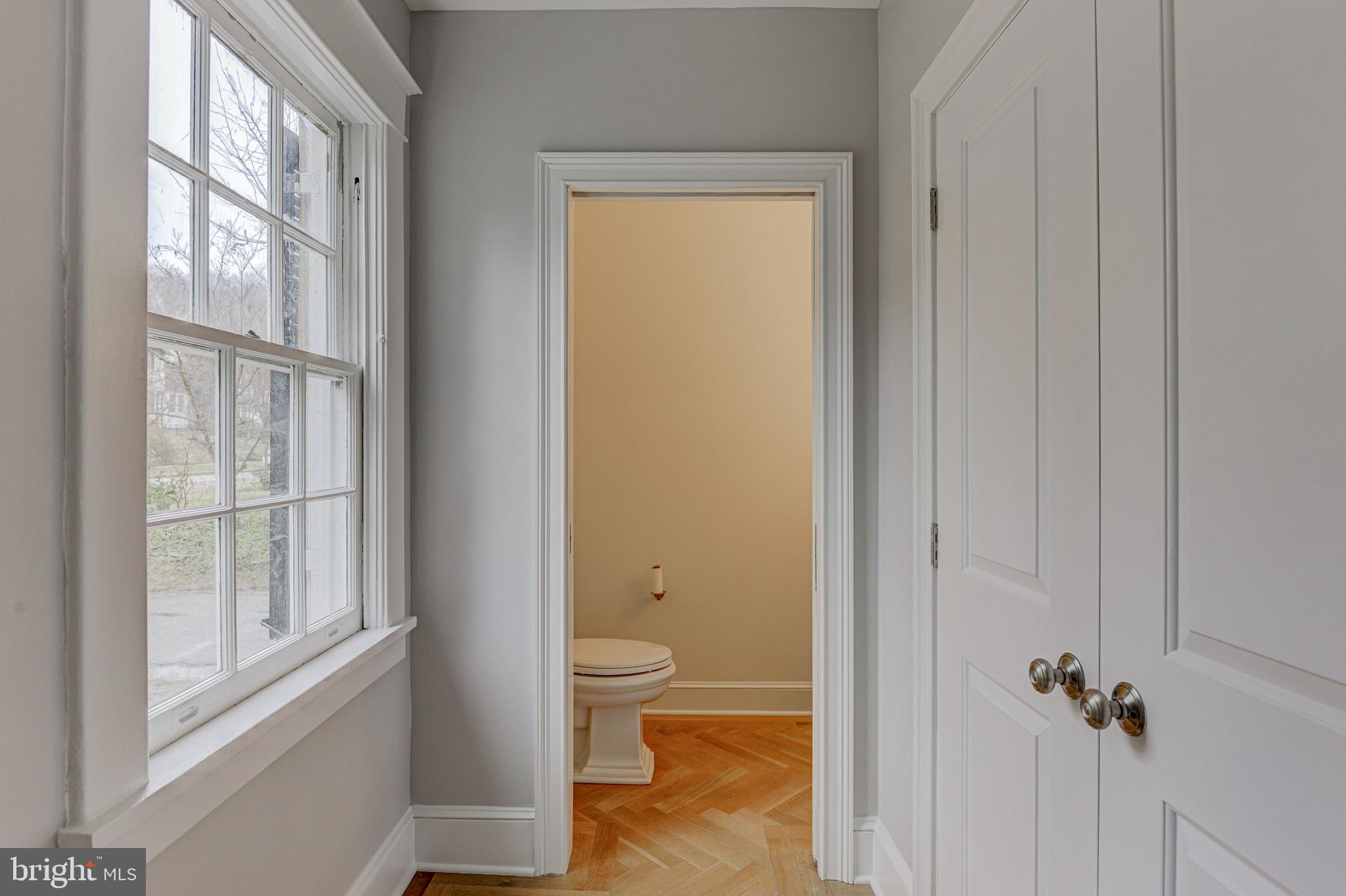 13 Englewood Road Baltimore, MD 21210 - Photo 37 of 63