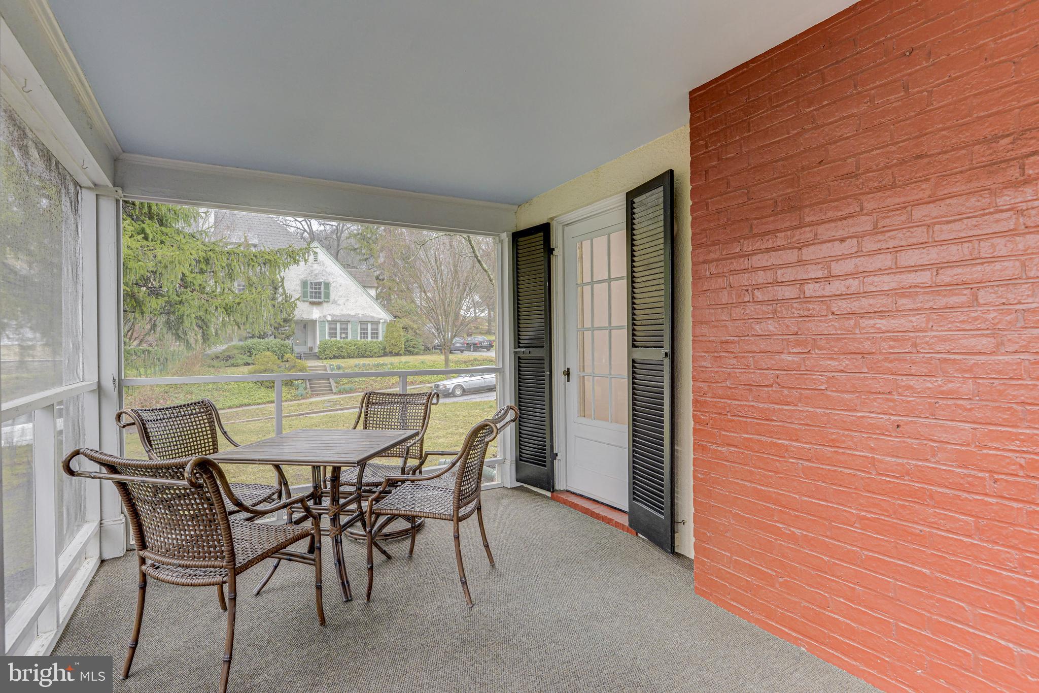 13 Englewood Road Baltimore, MD 21210 - Photo 5 of 63