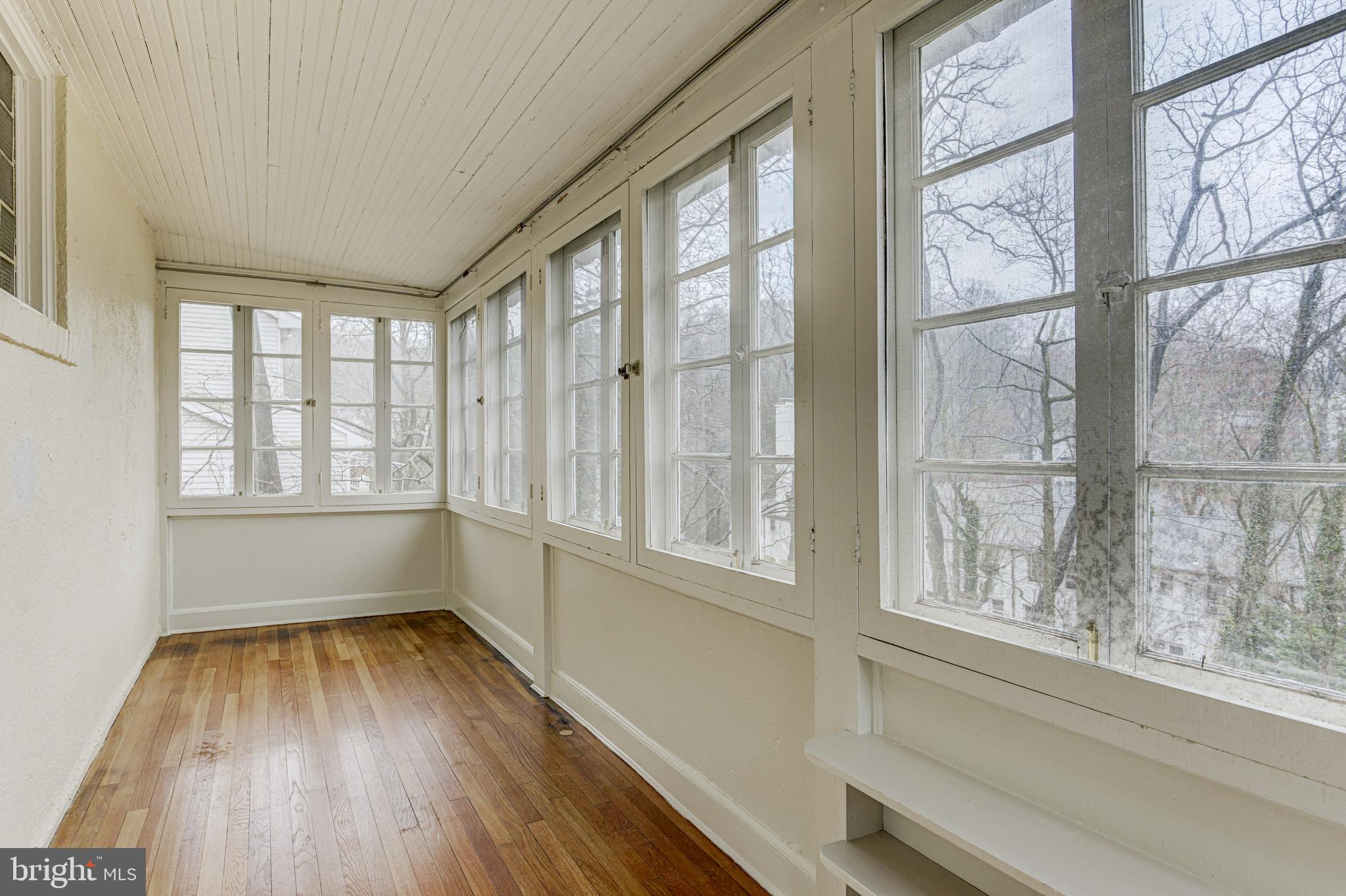 13 Englewood Road Baltimore, MD 21210 - Photo 47 of 63