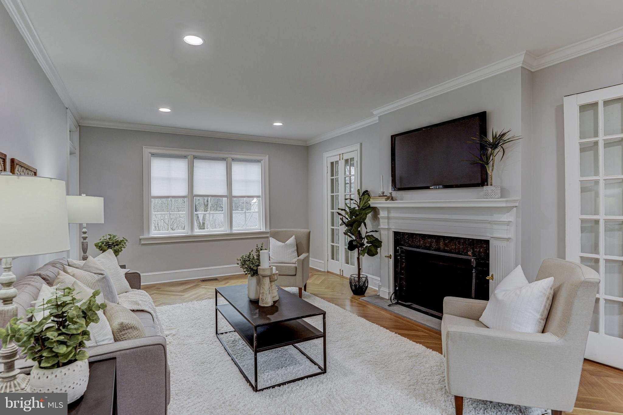13 Englewood Road Baltimore, MD 21210 - Photo 9 of 63