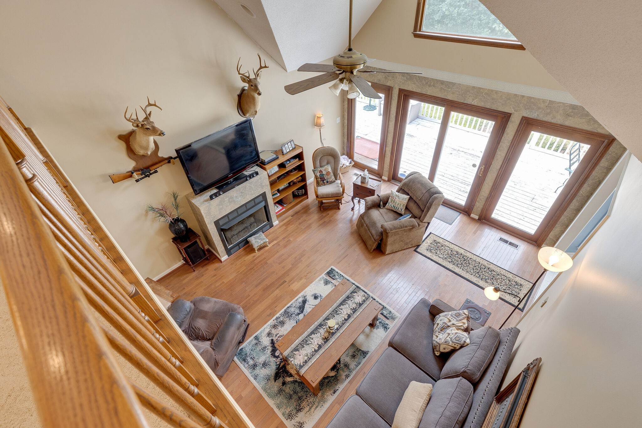 2300 Lee Road Spring Hill, TN 37174 - Photo 21 of 31 a living room with furniture