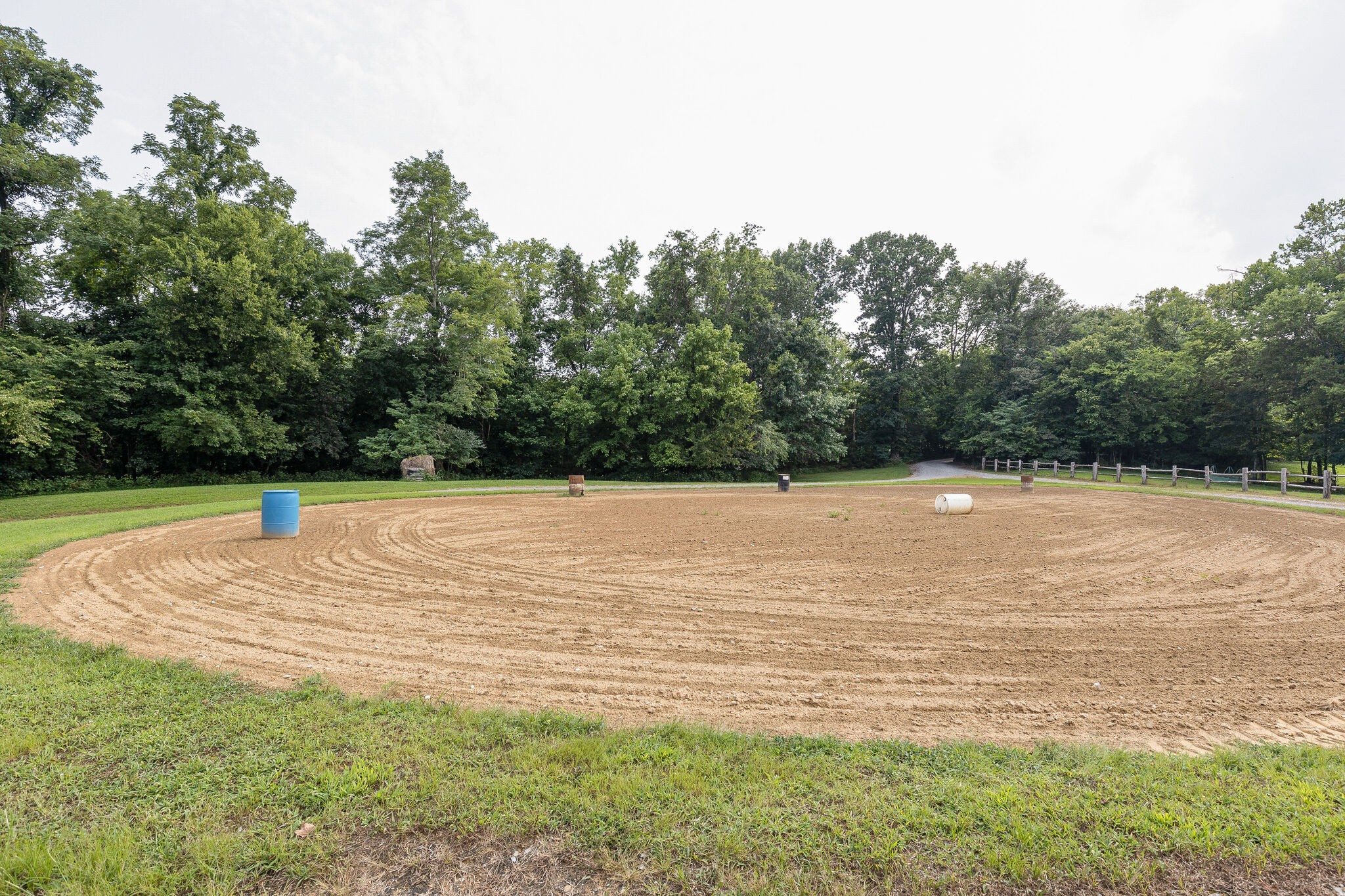 2300 Lee Road Spring Hill, TN 37174 - Photo 30 of 31 a view of a swimming pool and a yard