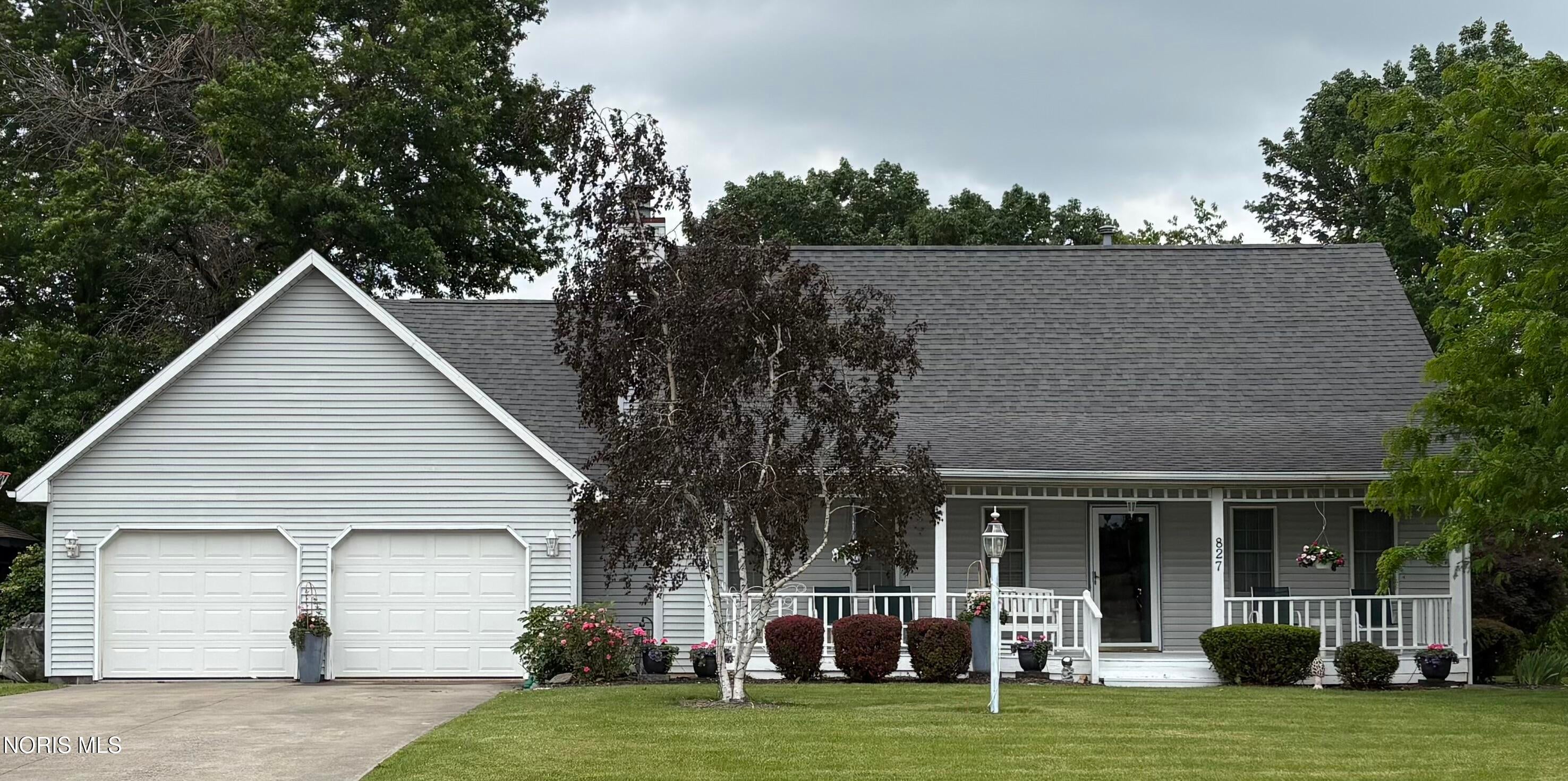 827 Inverness Drive Defiance, OH 43512 - Photo 1 of 1 Gallery Image 1