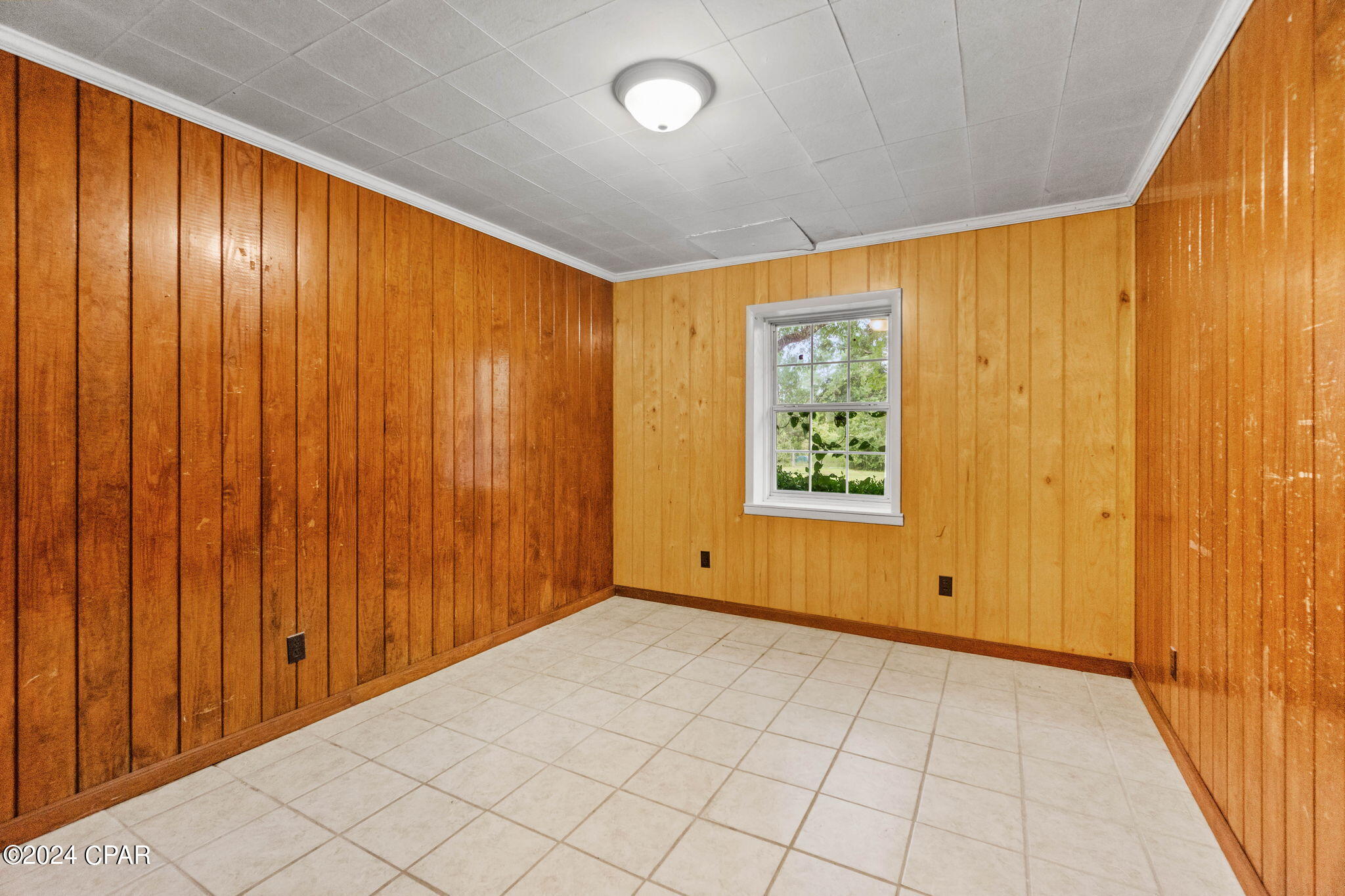 2002 Cutchins Road Cottondale, FL 32431 - Photo 10 of 32