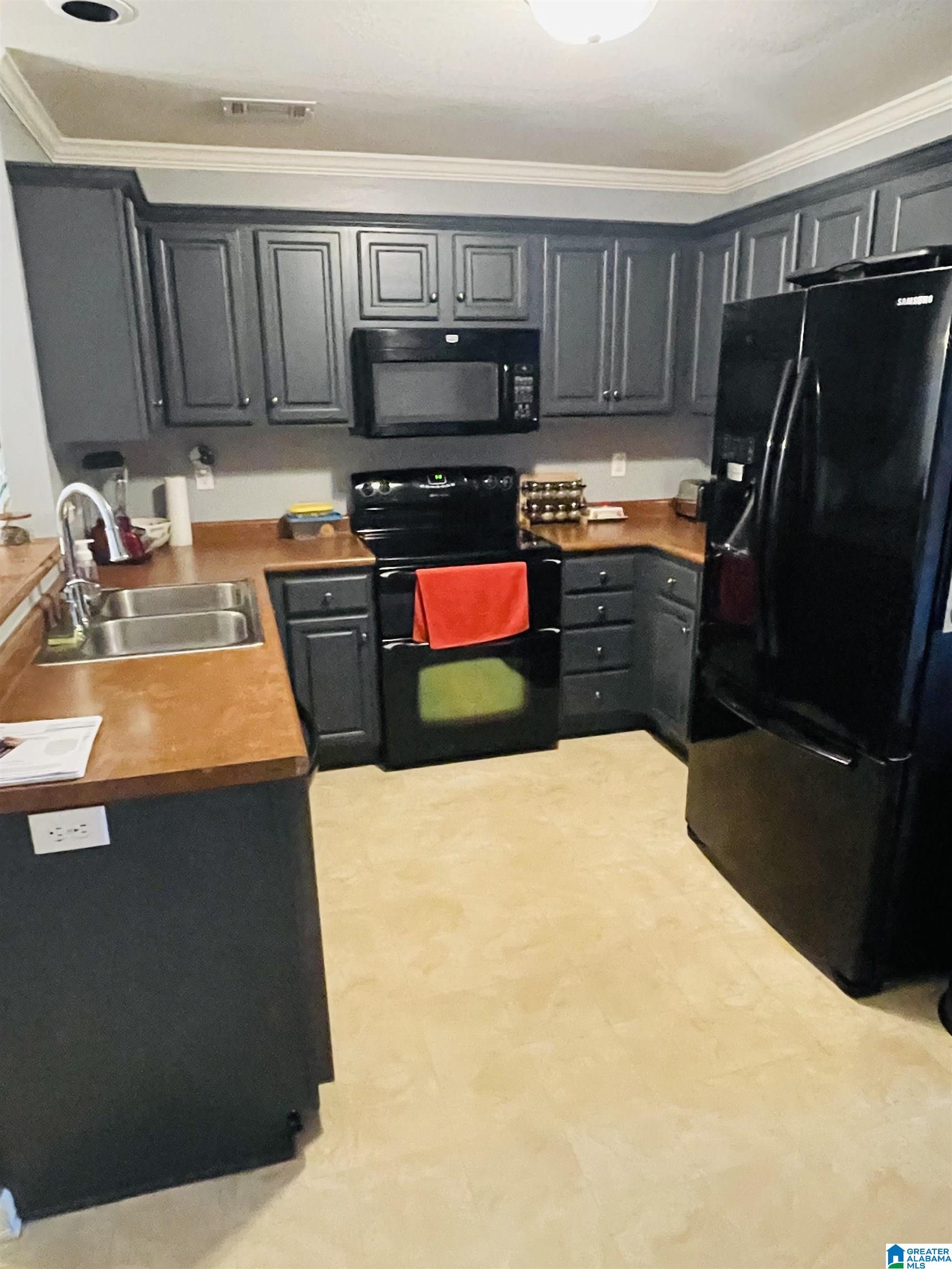 357 Summerchase Drive Calera, AL 35040 - Photo 5 of 13