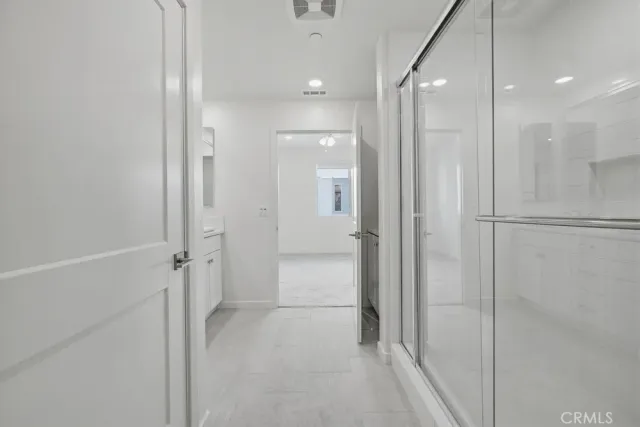 $4,995 | 130 Tribeca, Irvine, CA 92606