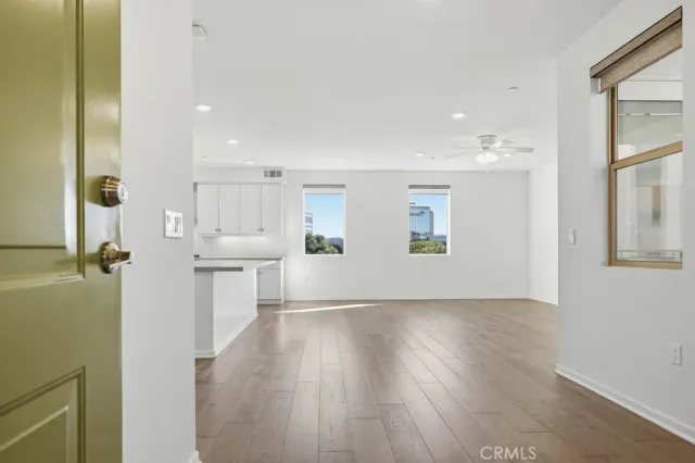 $4,995 | 130 Tribeca, Irvine, CA 92606