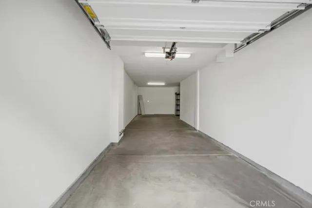 $4,995 | 130 Tribeca, Irvine, CA 92606