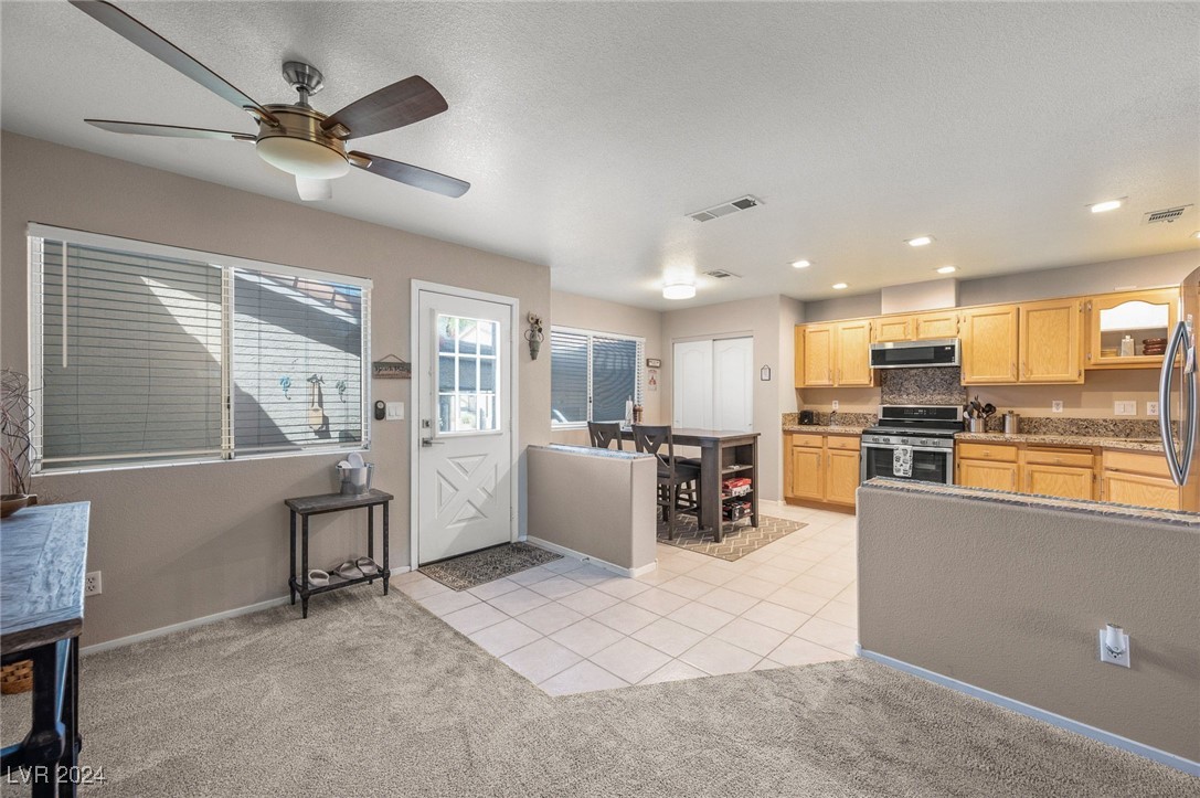 2148 Camel Mesa Drive Laughlin, NV 89029 - Photo 13 of 49