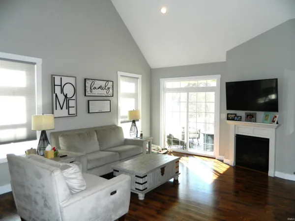 $549,900 | 903 West Baywood Drive, Bloomington, IN 47403