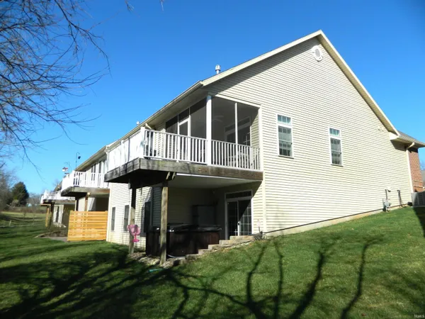 $539,900 | 903 West Baywood Drive, Bloomington, IN 47403