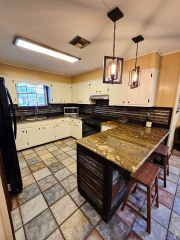 $1,800 | 119 Jay Street, Belle Chasse, LA 70037