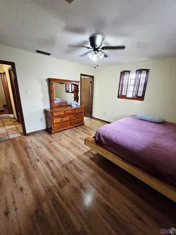 $1,800 | 119 Jay Street, Belle Chasse, LA 70037