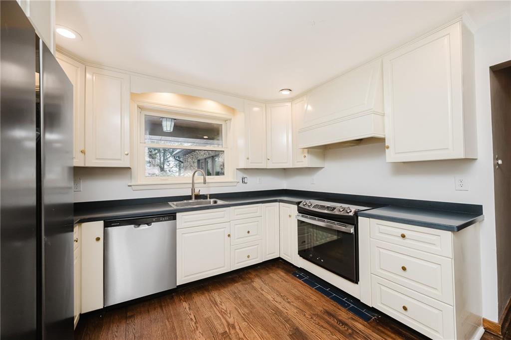 388 High Street Somerset, PA 15501 - Photo 11 of 41