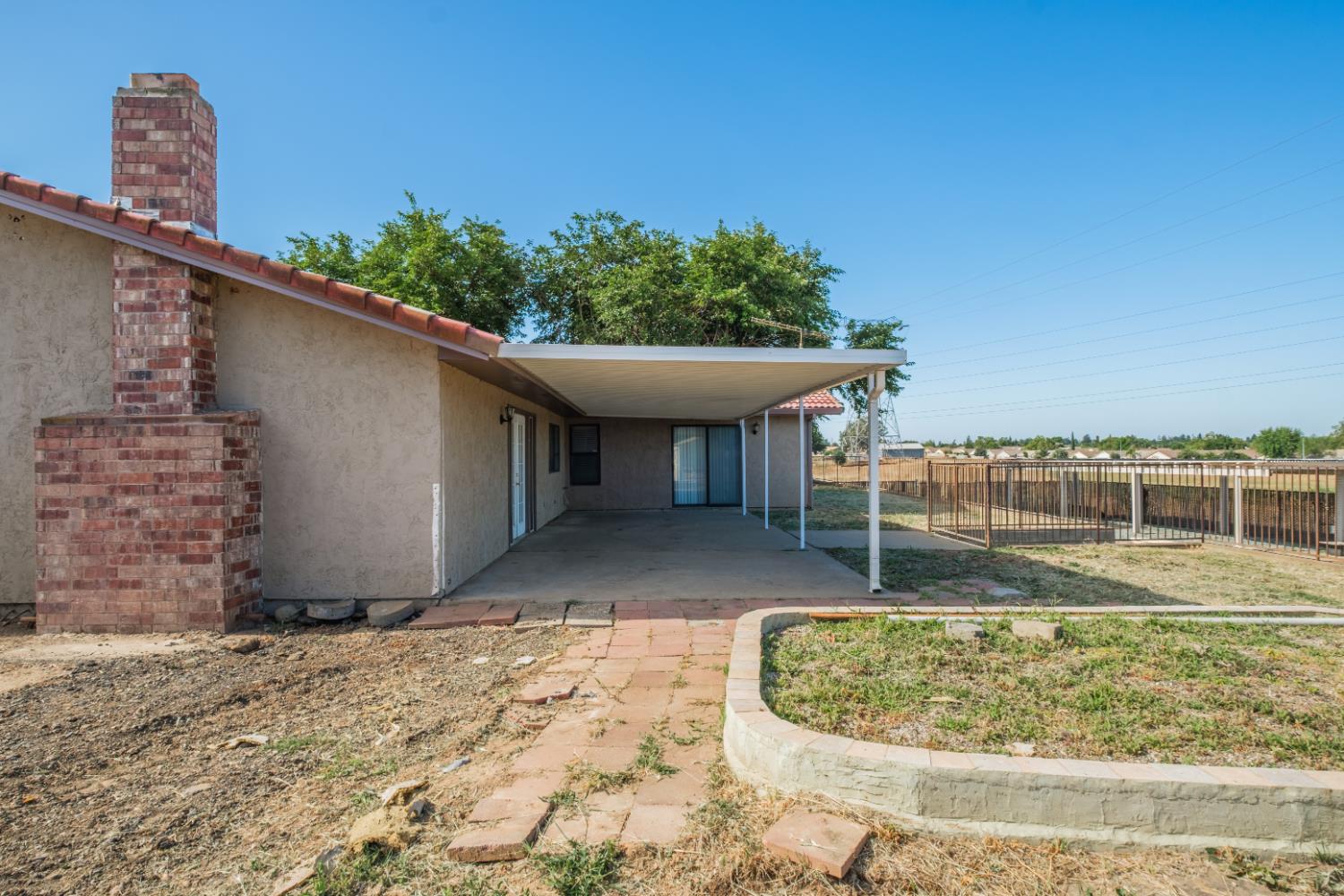 9244 Rogers Road Sacramento, CA 95829 - Photo 56 of 75 Gallery Image 56