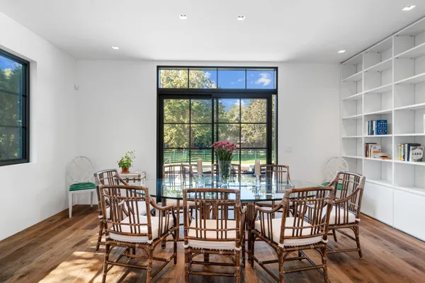 $75,000 | 15 Atterbury Road, Southampton, NY 11968