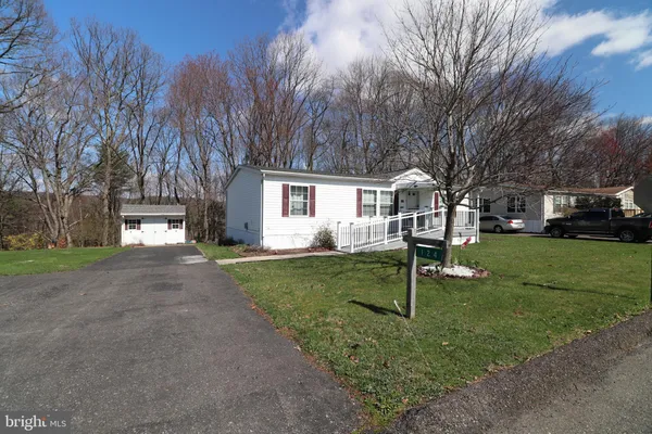 $157,000 | 124 Ashley Lane, Lehighton, PA 18235
