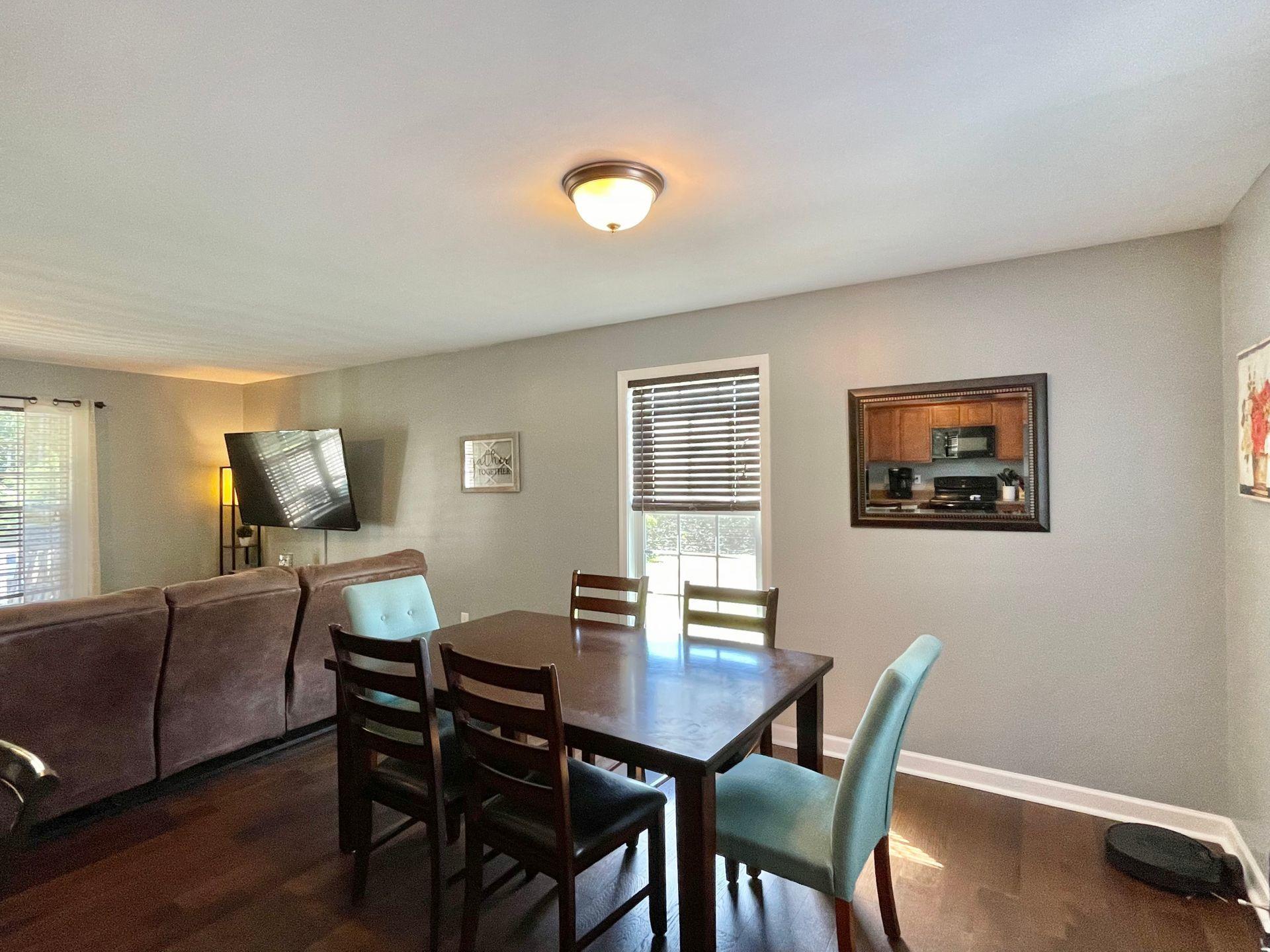 51 Fields Avenue Blue Ridge, VA 24064 - Photo 14 of 69 Dining Area