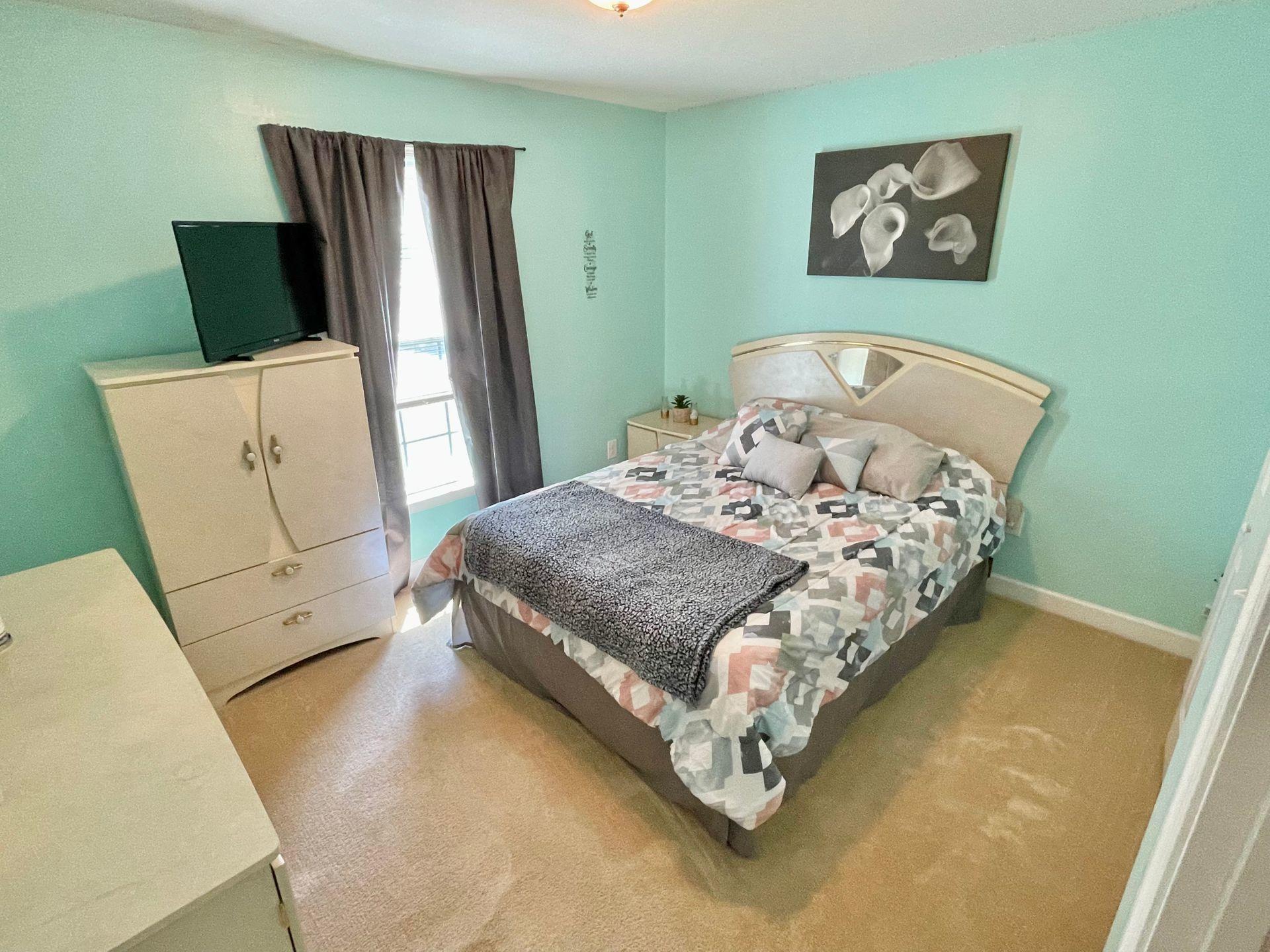 51 Fields Avenue Blue Ridge, VA 24064 - Photo 26 of 69 Bedroom