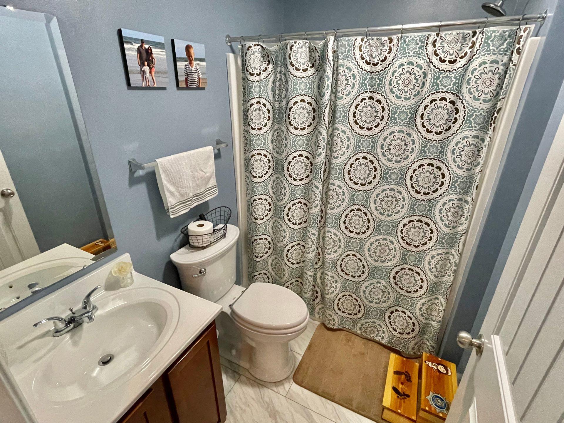 51 Fields Avenue Blue Ridge, VA 24064 - Photo 29 of 69 Bathroom