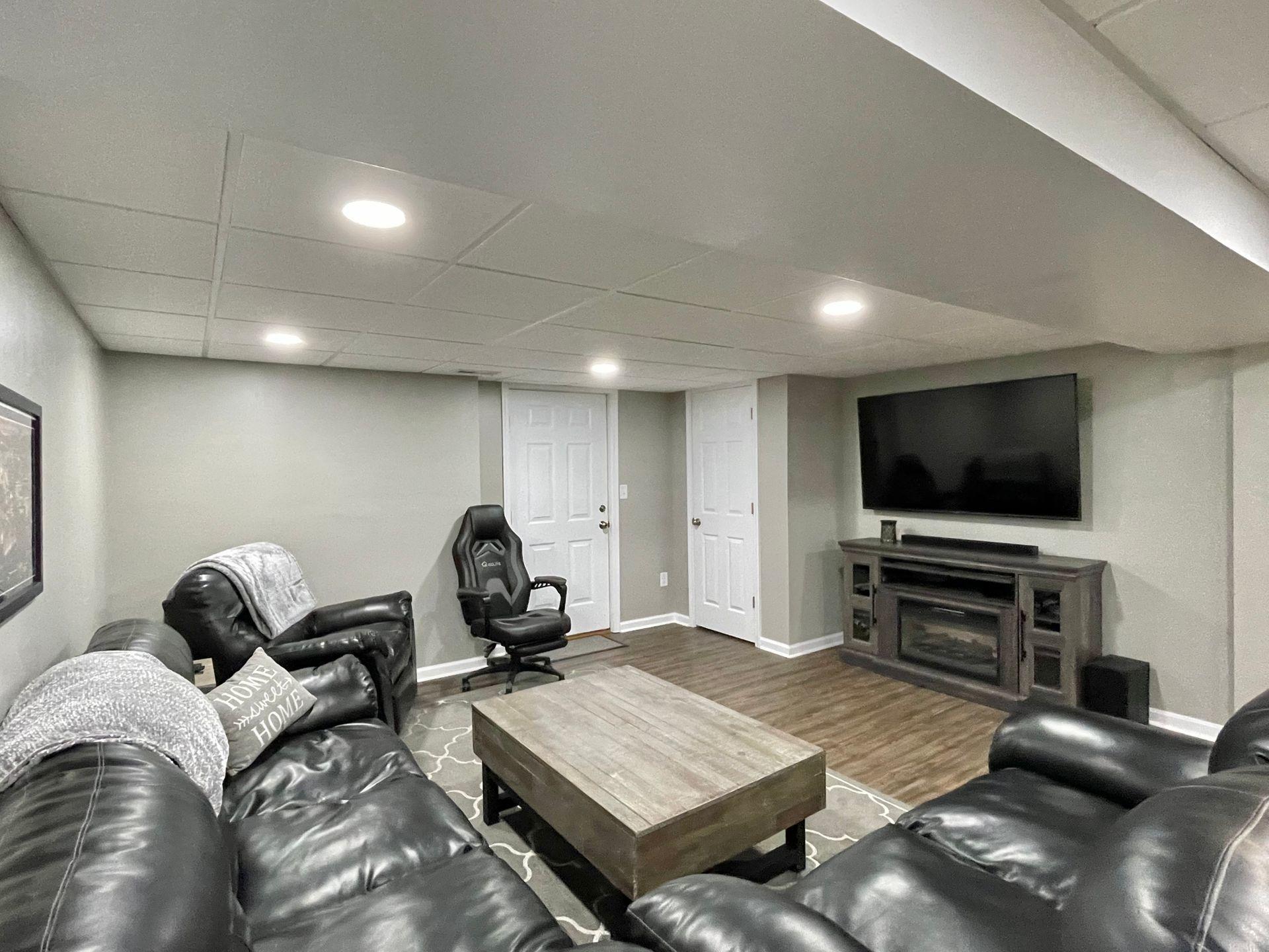 51 Fields Avenue Blue Ridge, VA 24064 - Photo 39 of 69 Recreation Room