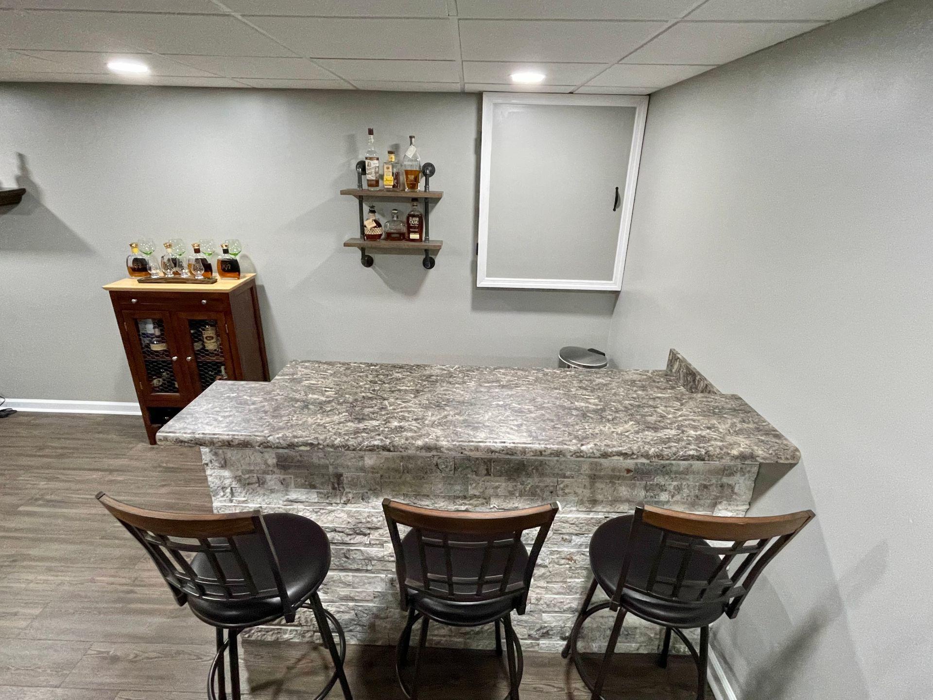 51 Fields Avenue Blue Ridge, VA 24064 - Photo 42 of 69 Recreation Room - Bar