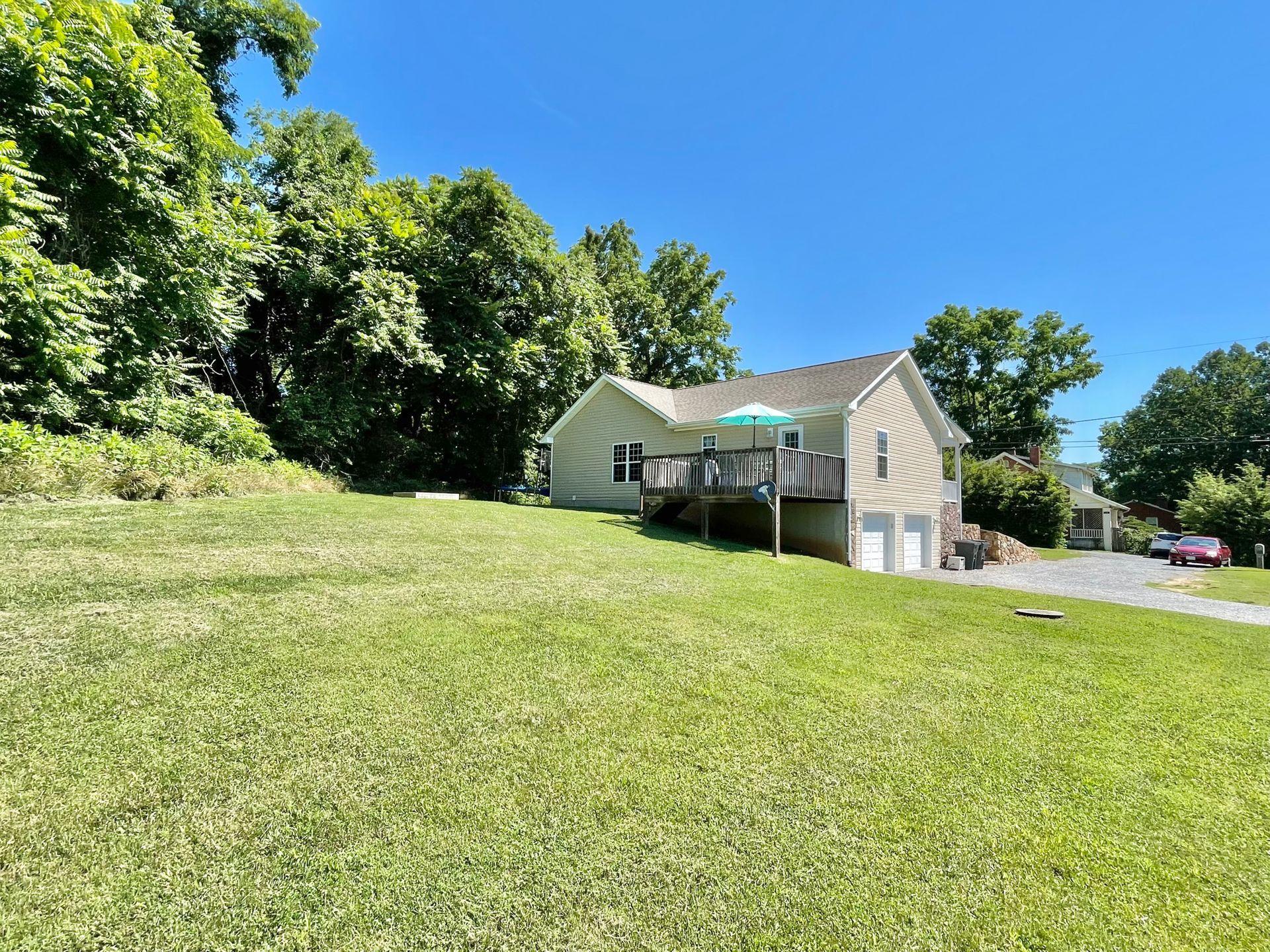 51 Fields Avenue Blue Ridge, VA 24064 - Photo 64 of 69 Back of Home