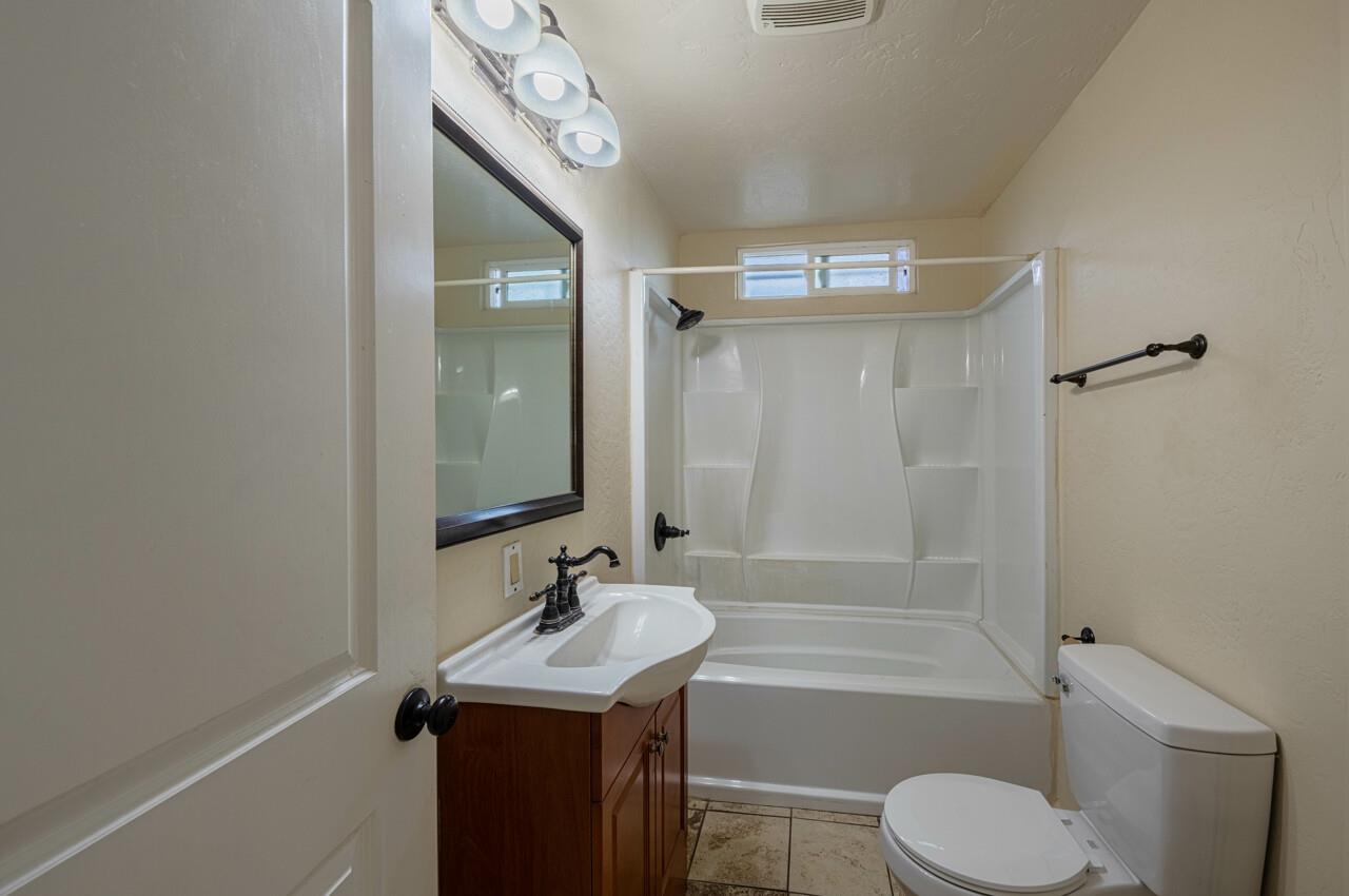 420-front Bridgevale Road Hollister, CA 95023 - Photo 19 of 36 Gallery Image 19