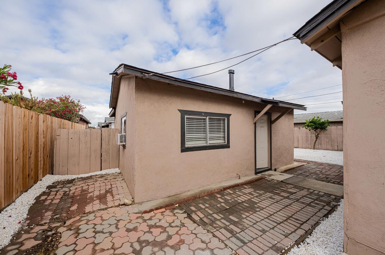 420-front Bridgevale Road Hollister, CA 95023 - Photo 4 of 36 Gallery Image 4