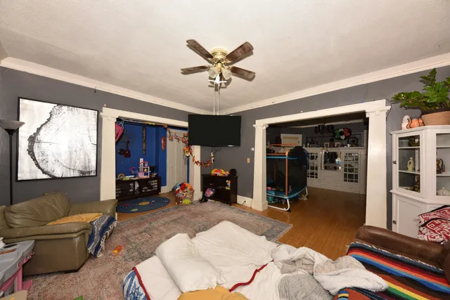 $489,000 | 2928 North Farwell Avenue, Unit 2930, Milwaukee, WI 53211