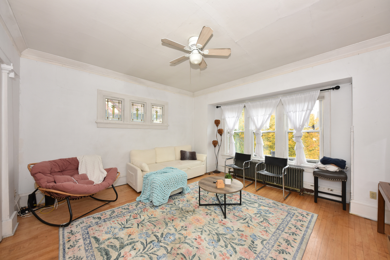 2928 North Farwell Avenue, Unit 2930 Milwaukee, WI 53211 - Photo 15 of 43 Photo 27