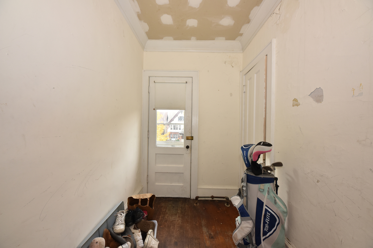 2928 North Farwell Avenue, Unit 2930 Milwaukee, WI 53211 - Photo 17 of 43 Photo 29